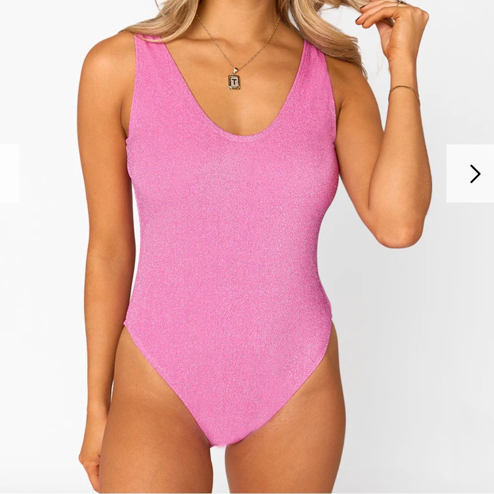 Buddy Love Carly One Piece, size L